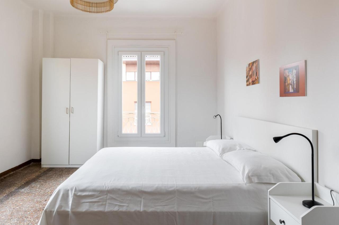 Alessandrini Apartment Alla Finestrella By Wonderful Italy Bolonia Exterior foto