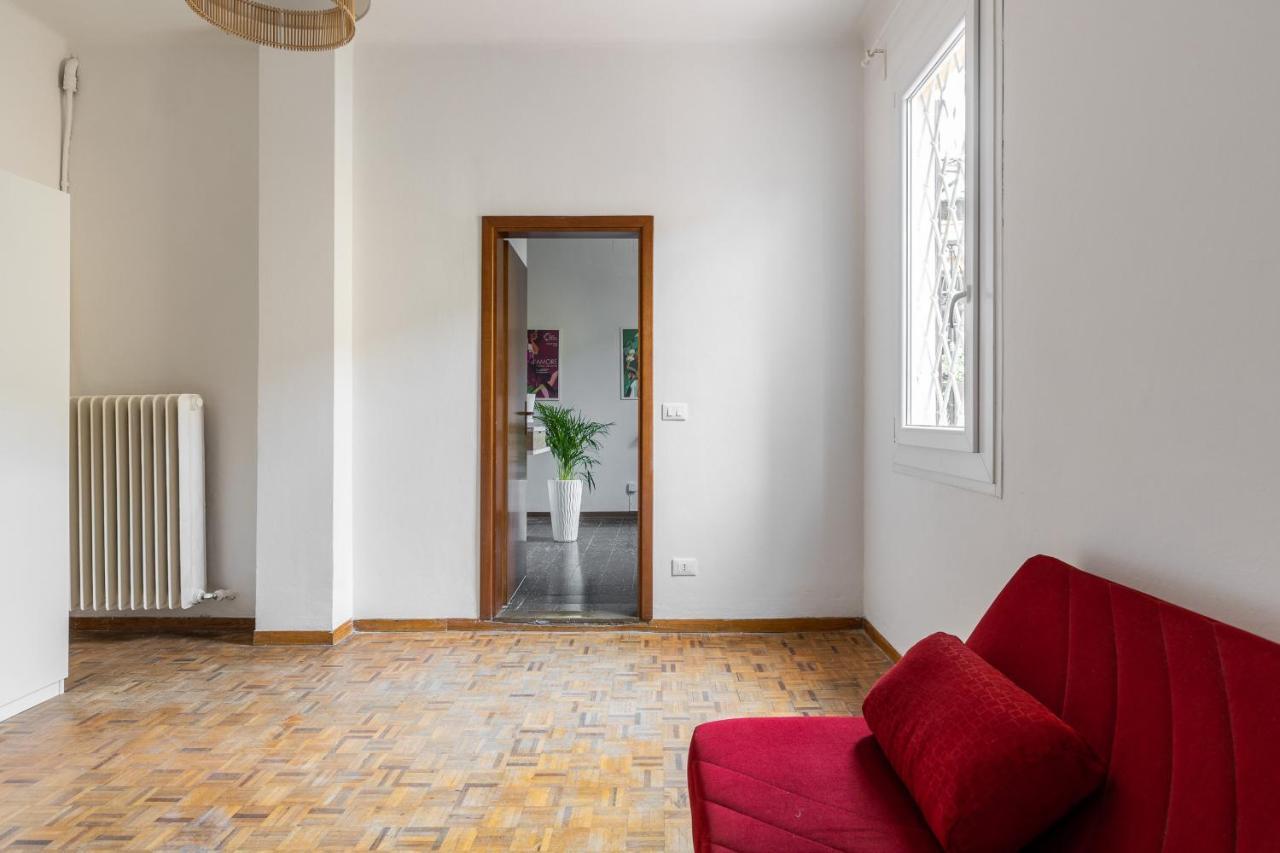 Alessandrini Apartment Alla Finestrella By Wonderful Italy Bolonia Exterior foto